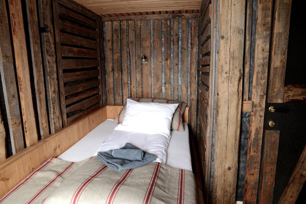 Basecamp Hotel Longyearbyen Kültér fotó